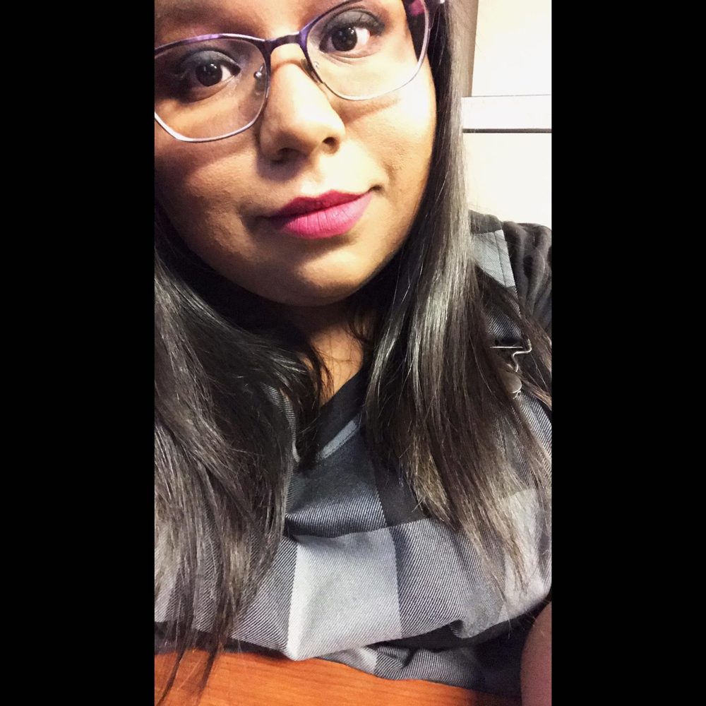 Meet your Posher, Esmerelda